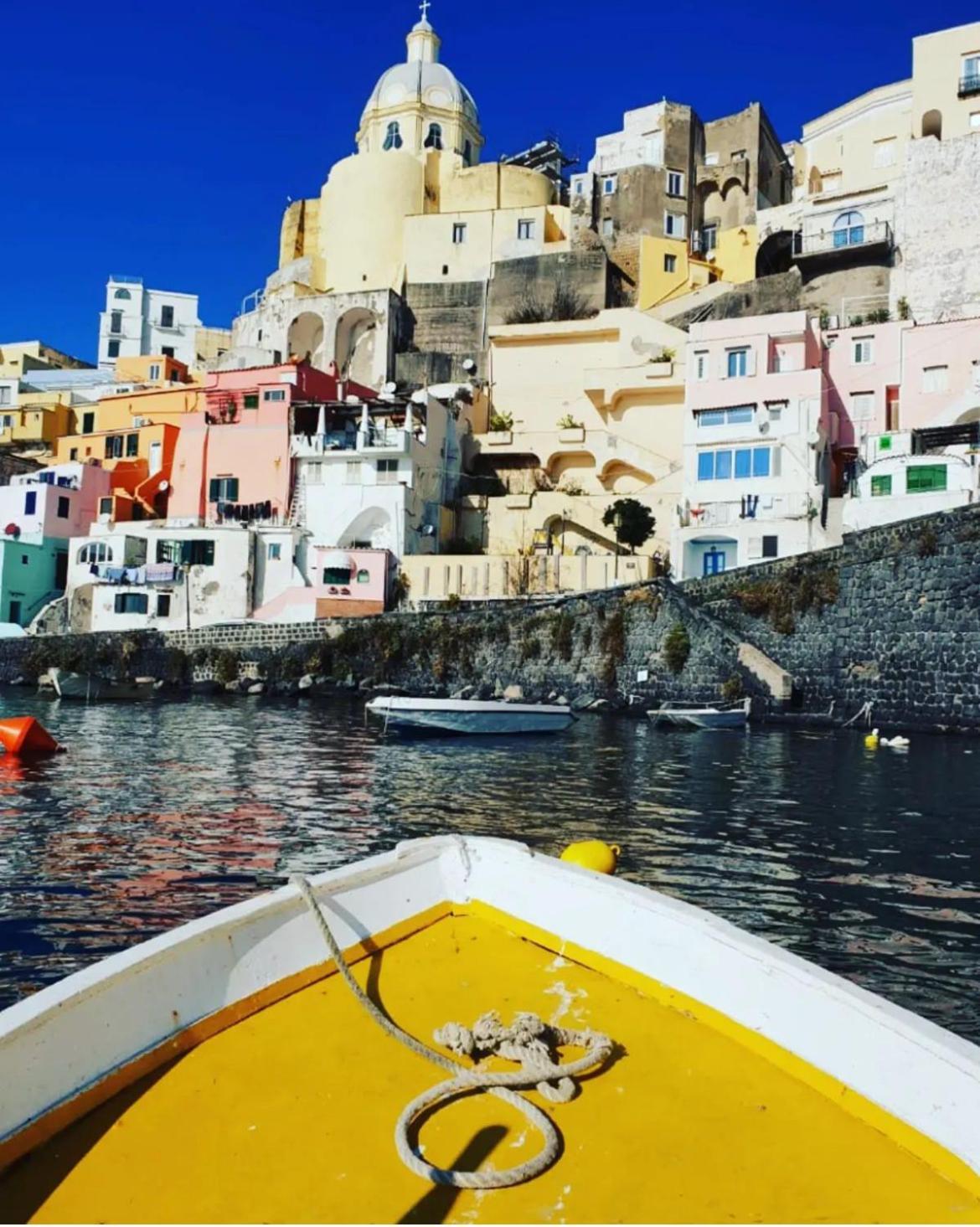 Ferienwohnung La Terrazza Di Maria Procida Exterior foto